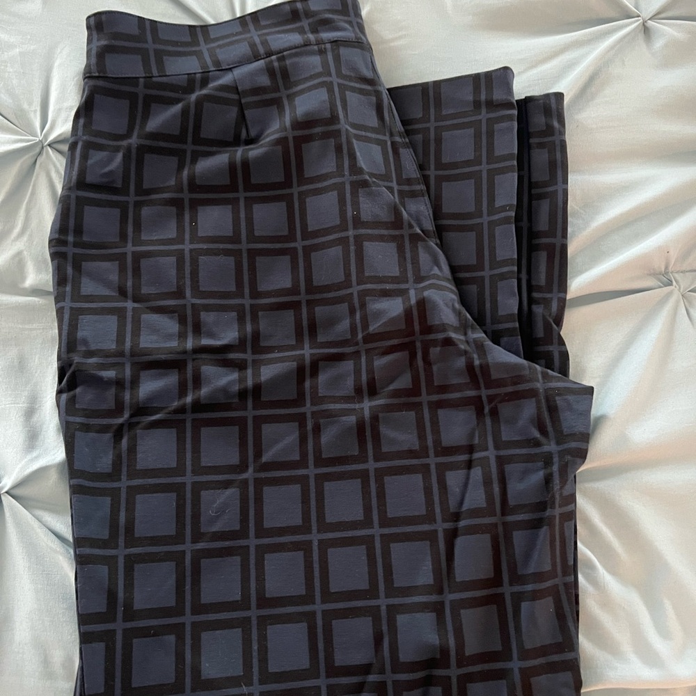 Clarla Rockmore Women Dark Blue with black Checkered Pants
